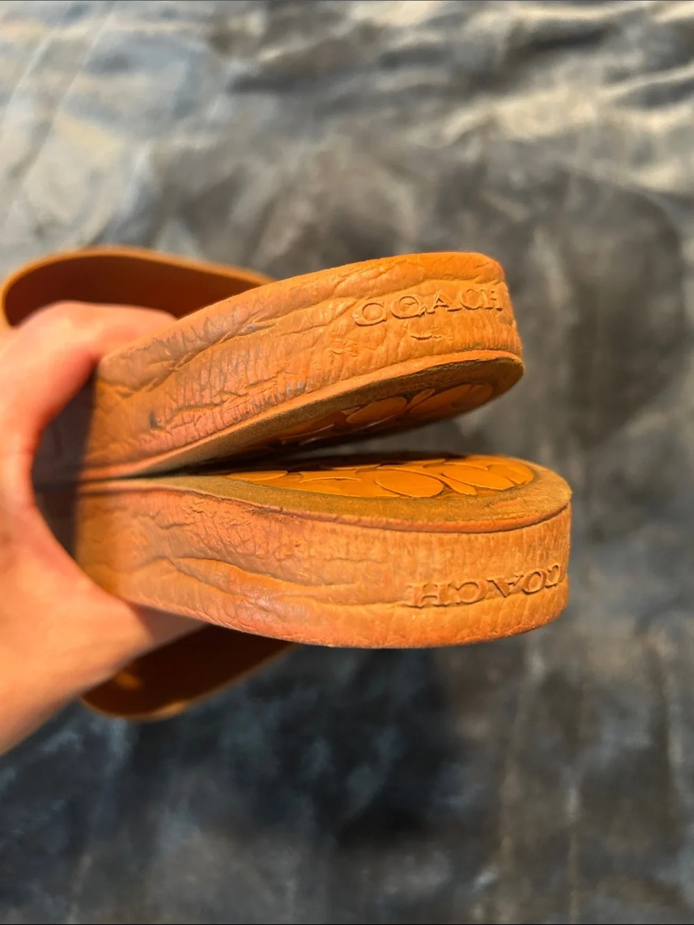 Coach Men’s Tan/Brown Logo Slide Sandals size 8